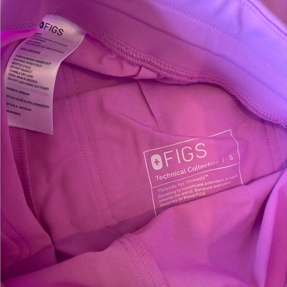 Pink Figs Size Small! - Picture 4 of 4